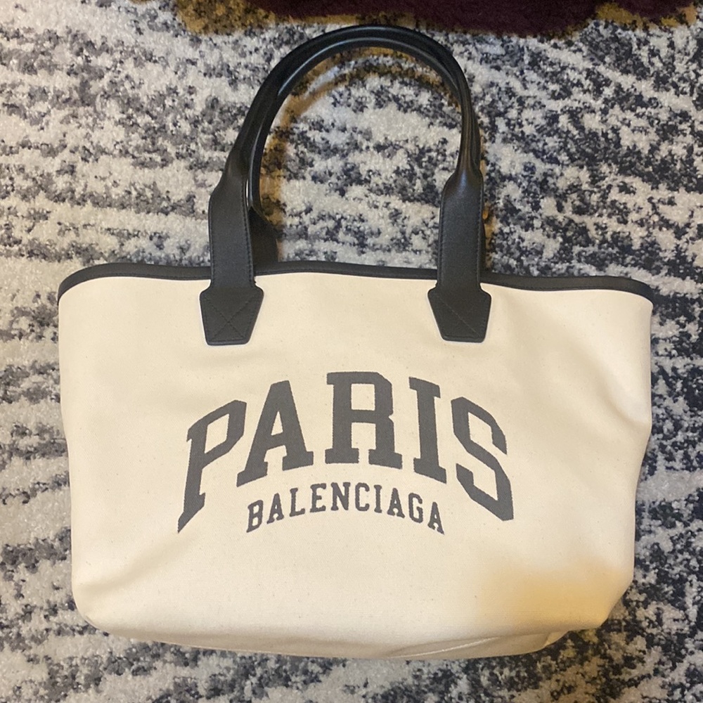 Balenciaga Cities Jumbo Tote - Picture 2 of 7